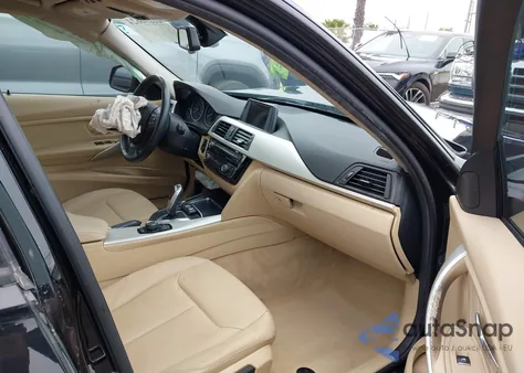 2016 BMW 320 I from USA, damaged, VIN WBA8A9C51GK617012